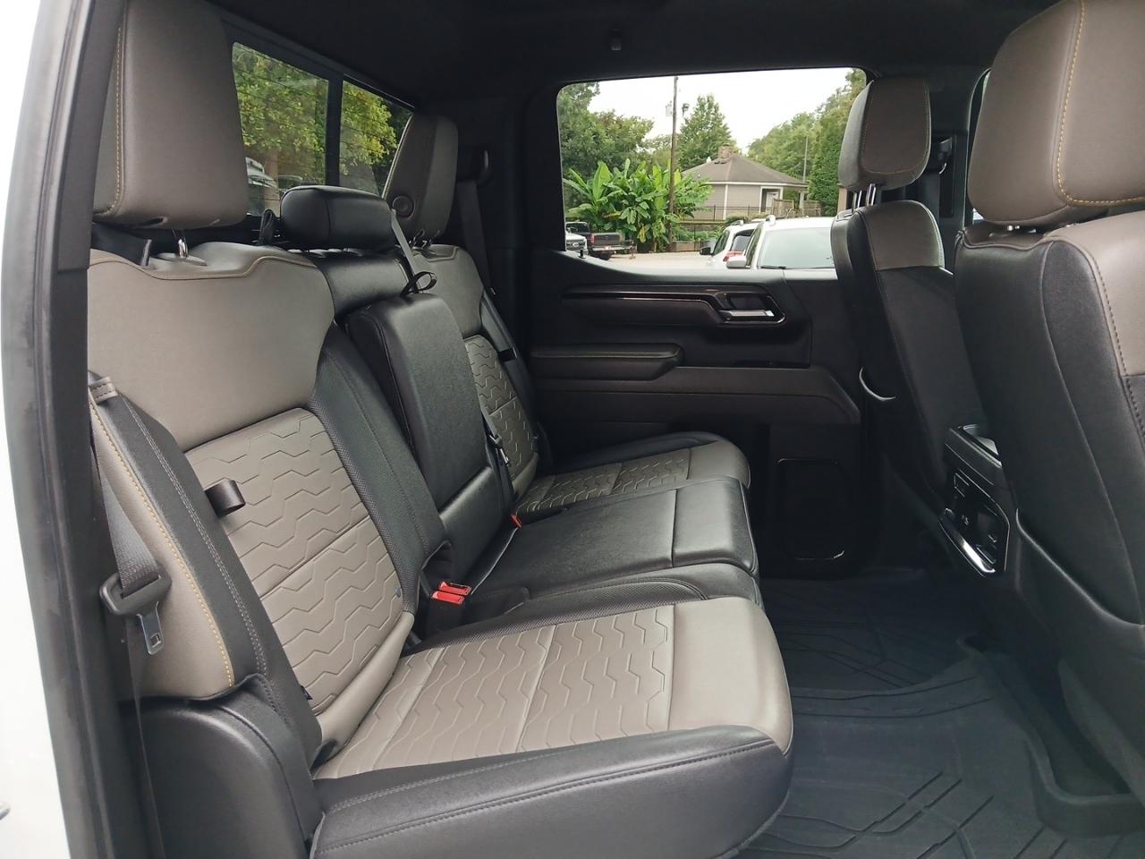 Chevrolet Silverado 1500 ZR2 Crew Cab 4WD 2023
