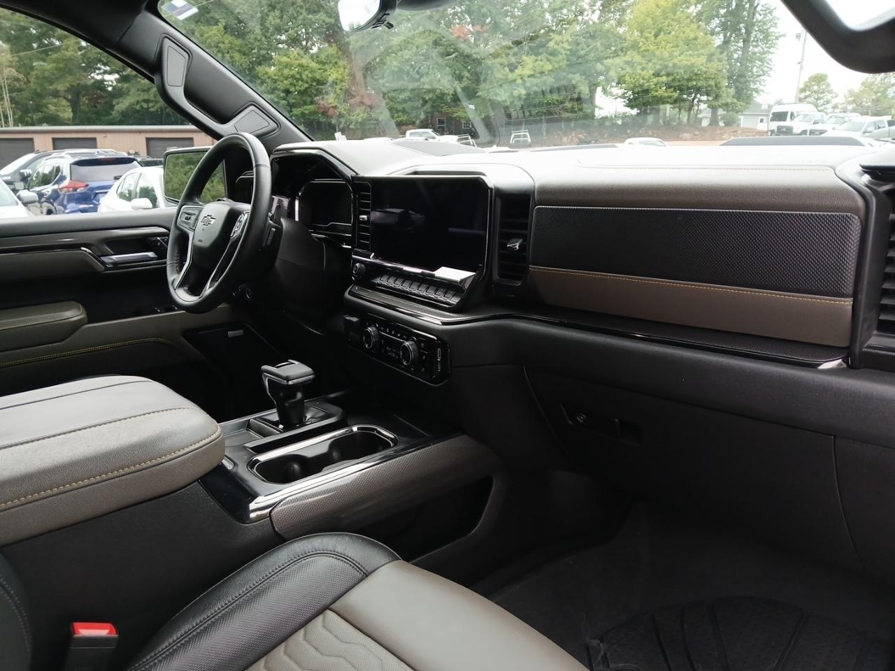 Chevrolet Silverado 1500 ZR2 Crew Cab 4WD 2023