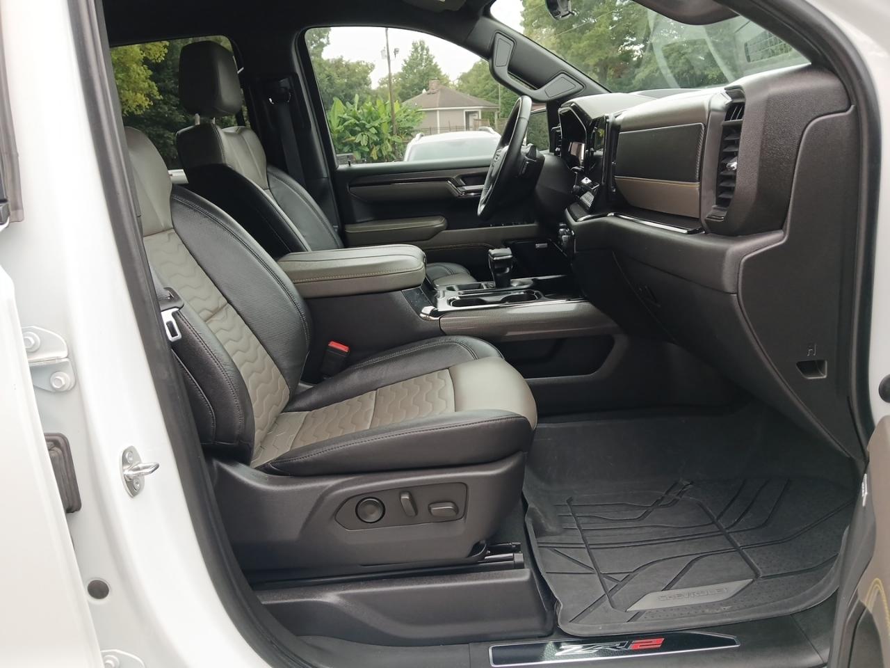 Chevrolet Silverado 1500 ZR2 Crew Cab 4WD 2023