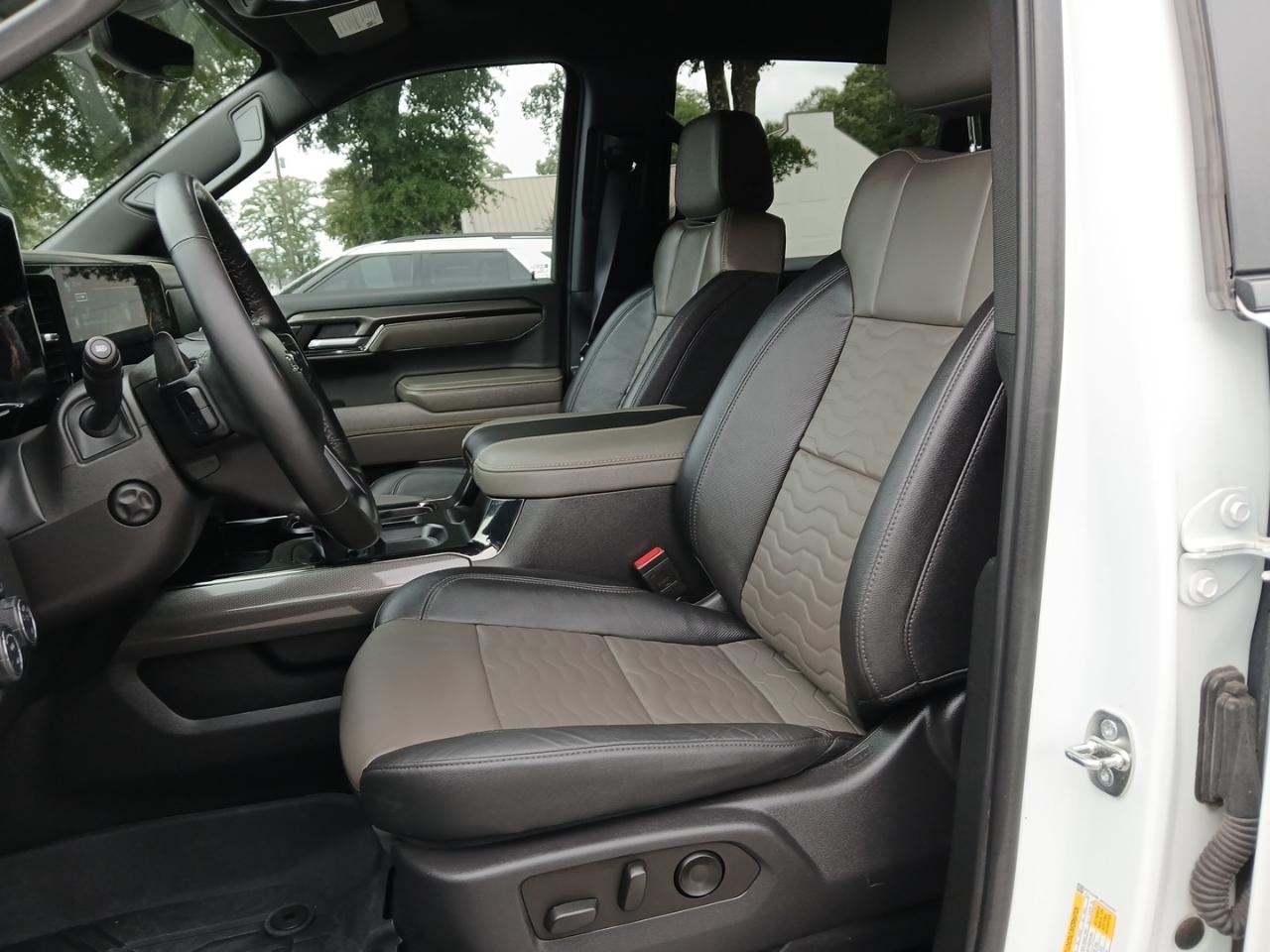 Chevrolet Silverado 1500 ZR2 Crew Cab 4WD 2023