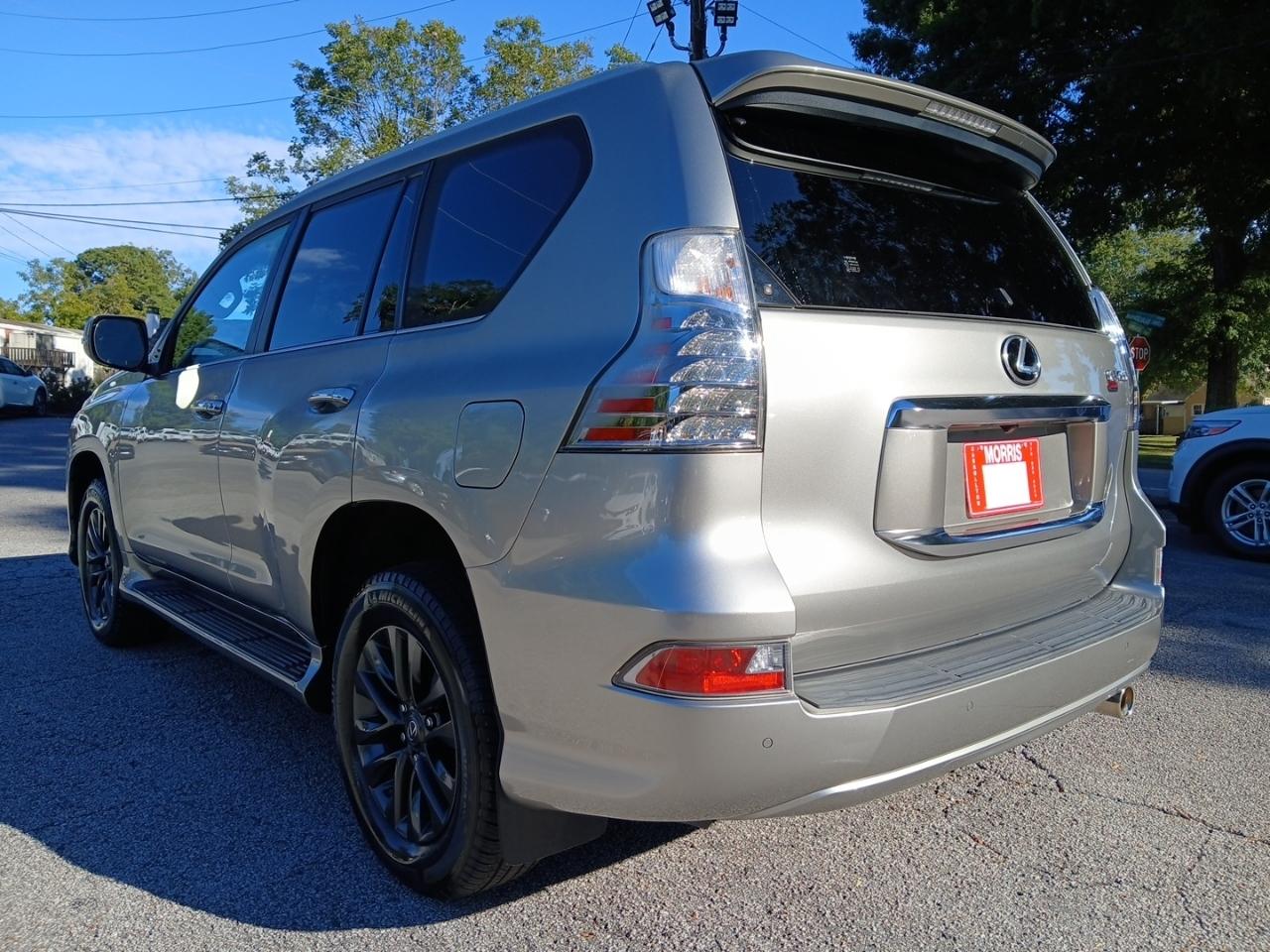 Lexus GX 460 Base 2023
