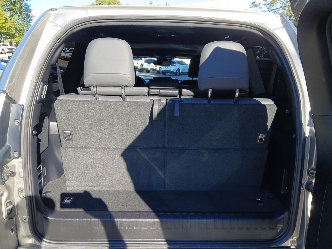 Lexus GX 460 Base 2023