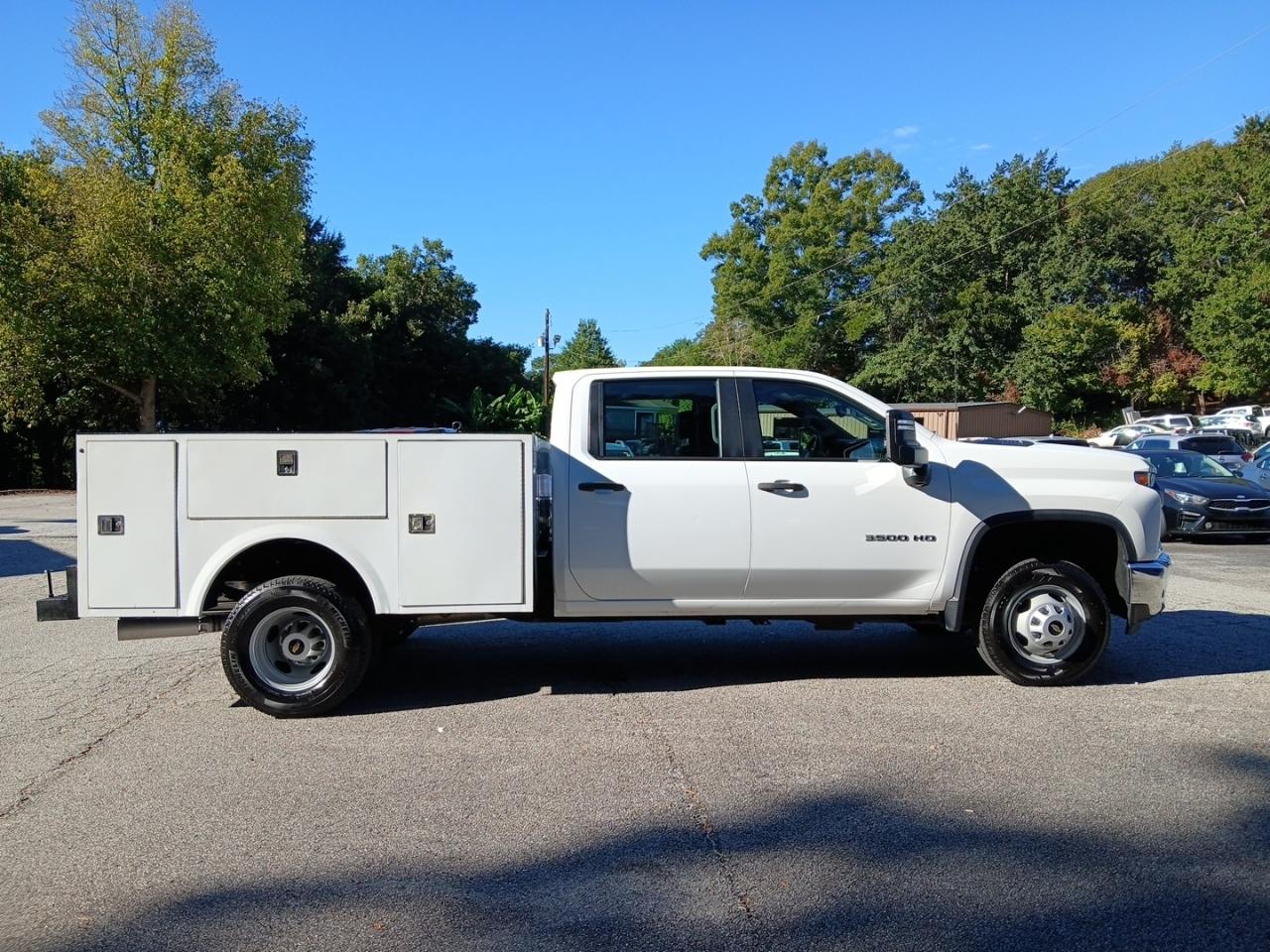 Chevrolet Silverado 3500HD Work Truck Crew Cab 4WD 2023