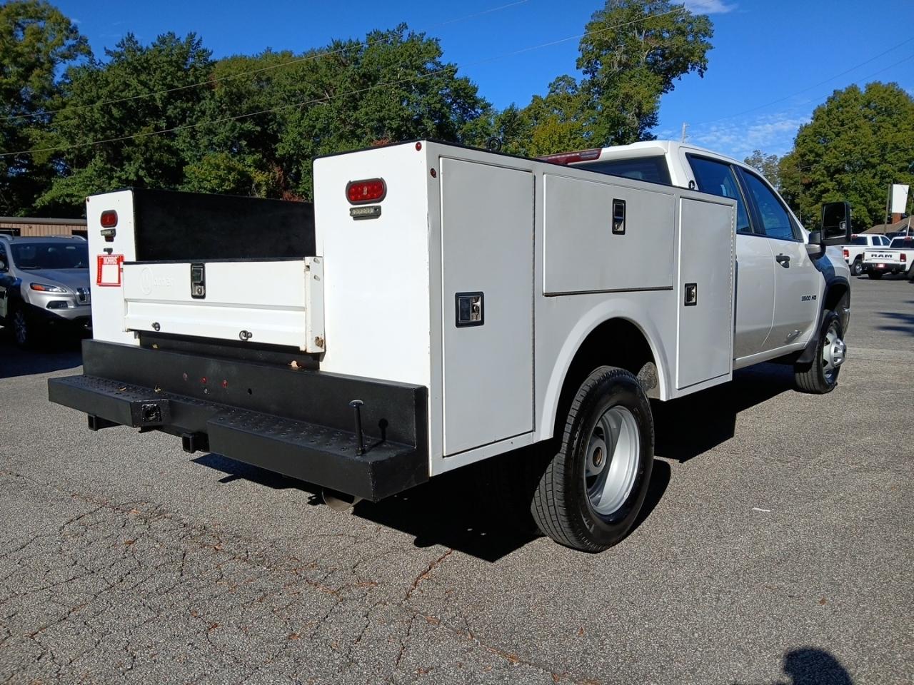 Chevrolet Silverado 3500HD Work Truck Crew Cab 4WD 2023