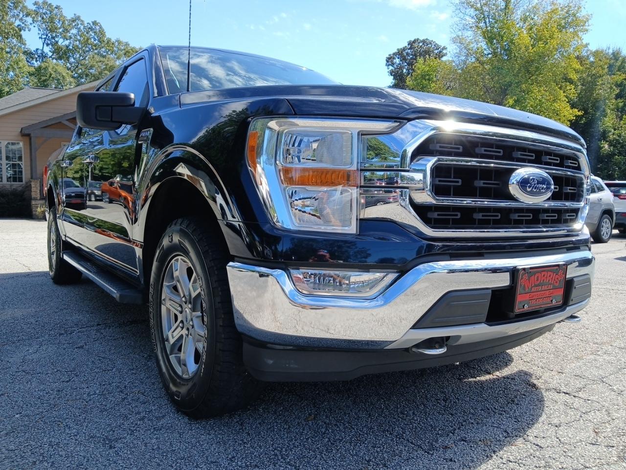 Ford F-150 4WD SuperCrew 145" XLT 2021