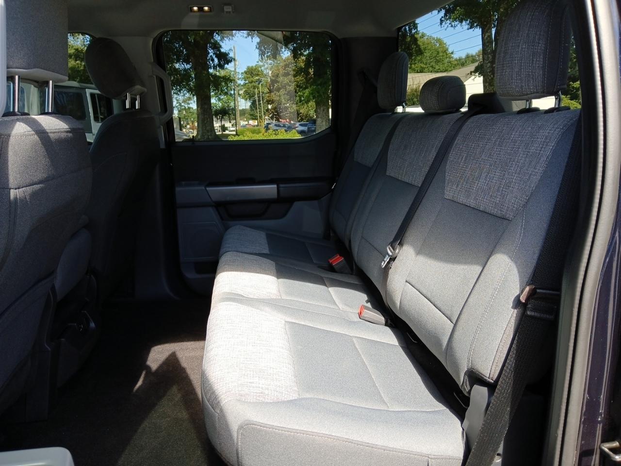 Ford F-150 4WD SuperCrew 145" XLT 2021