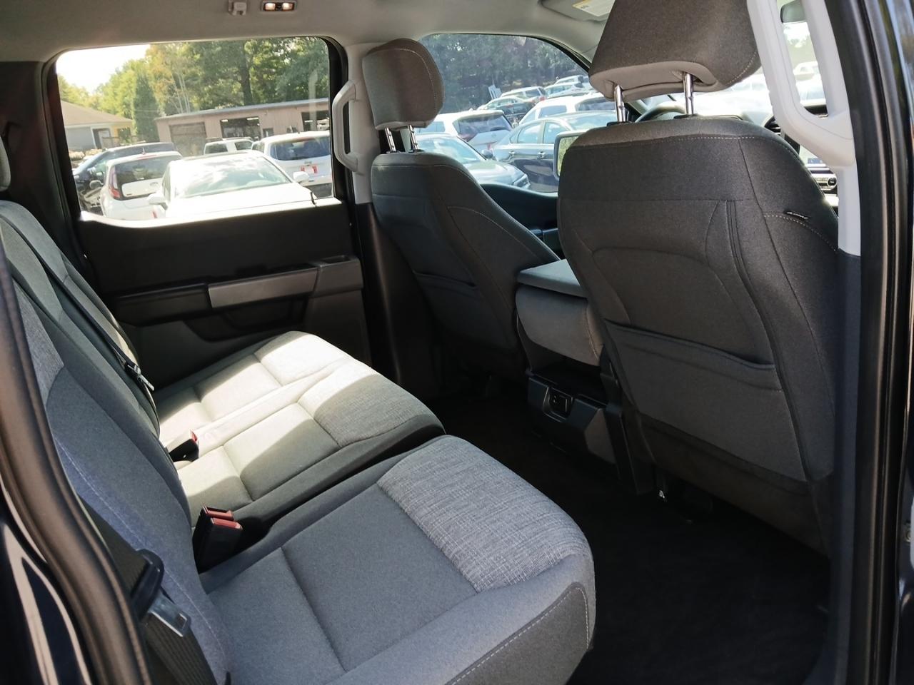 Ford F-150 4WD SuperCrew 145" XLT 2021