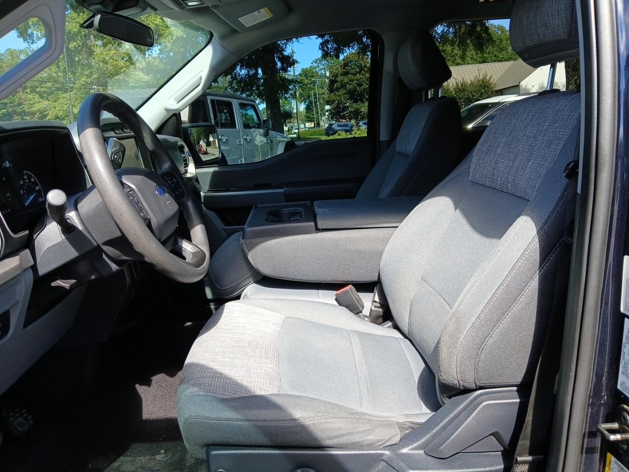 Ford F-150 4WD SuperCrew 145" XLT 2021