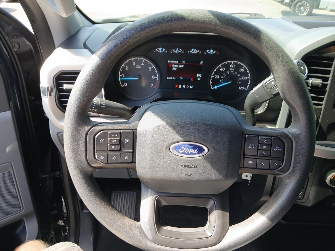 Ford F-150 4WD SuperCrew 145" XLT 2021