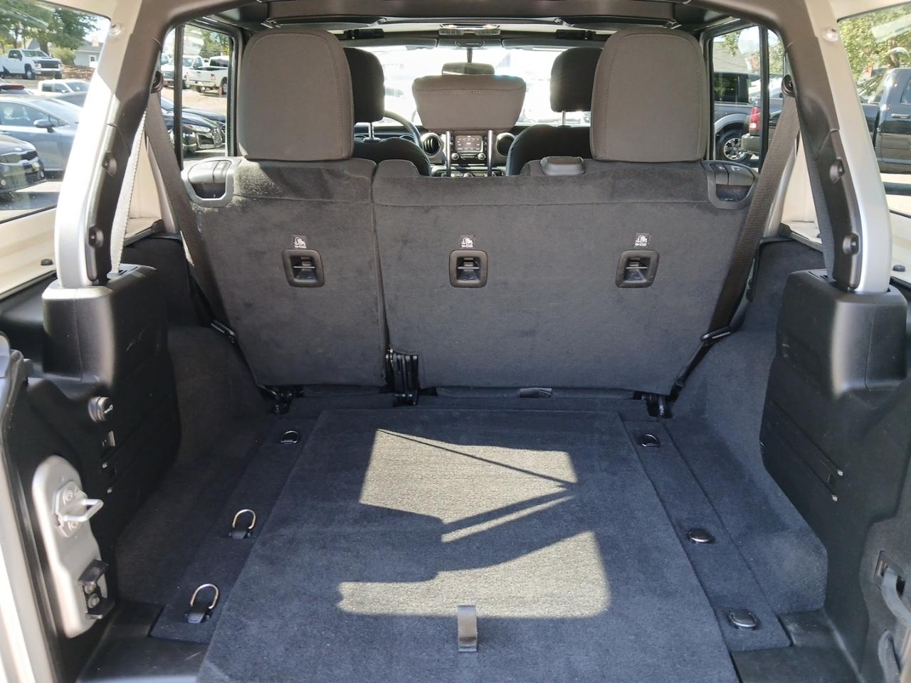 Jeep Wrangler Unlimited Sport 2019