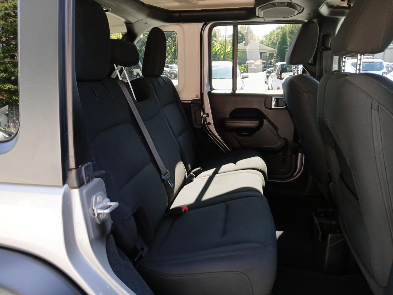 Jeep Wrangler Unlimited Sport 2019