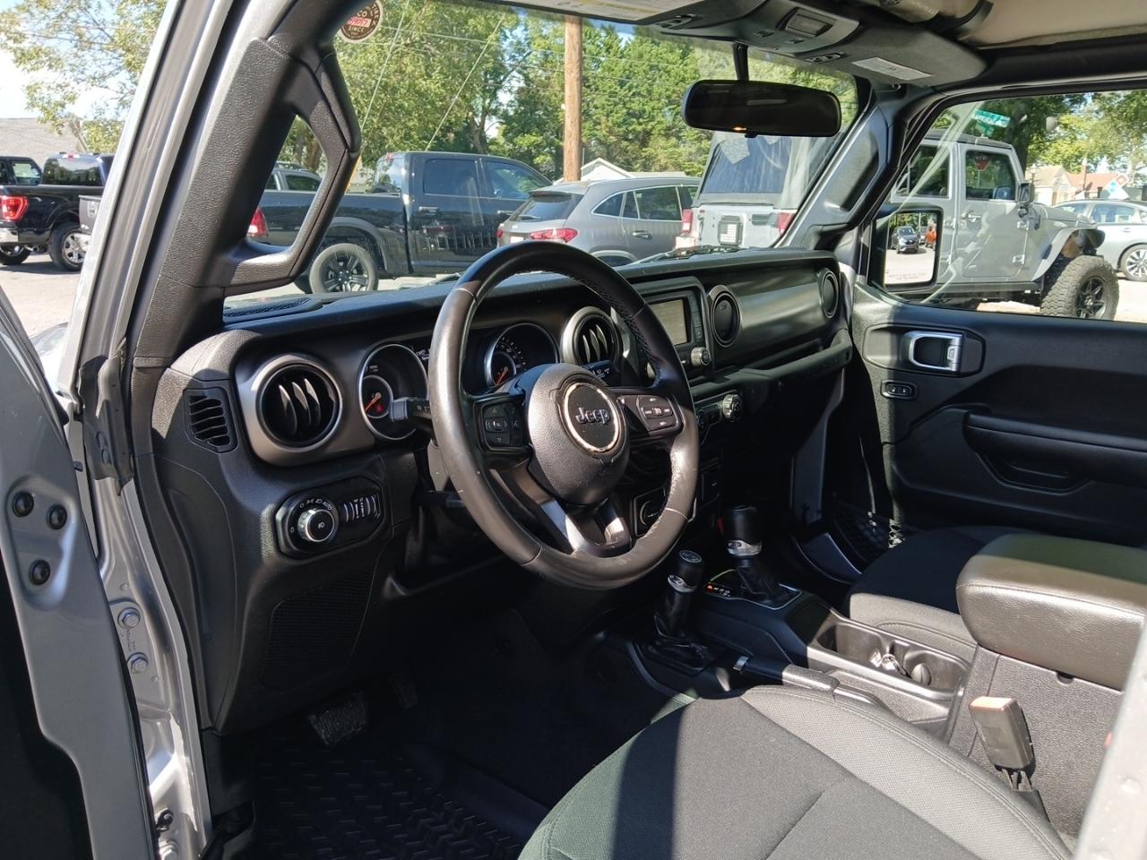 Jeep Wrangler Unlimited Sport 2019