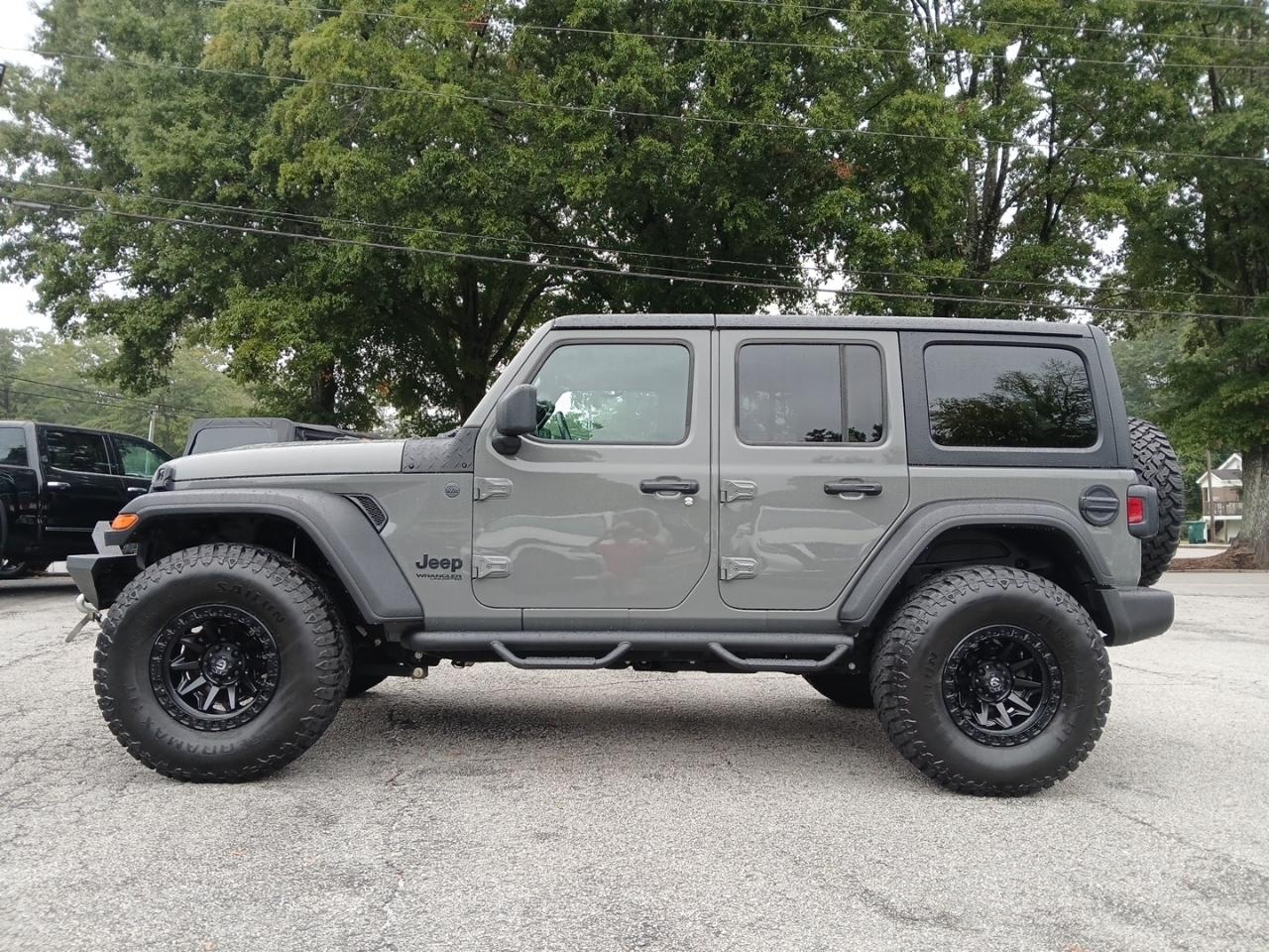 2022 Jeep Wrangler Unlimited Sport