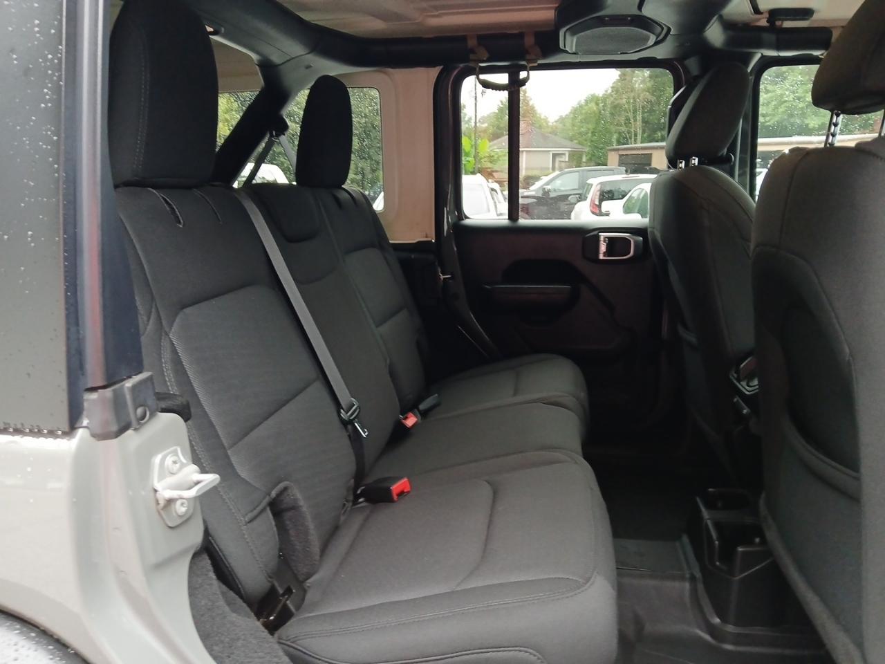Jeep Wrangler Unlimited Sport 2022