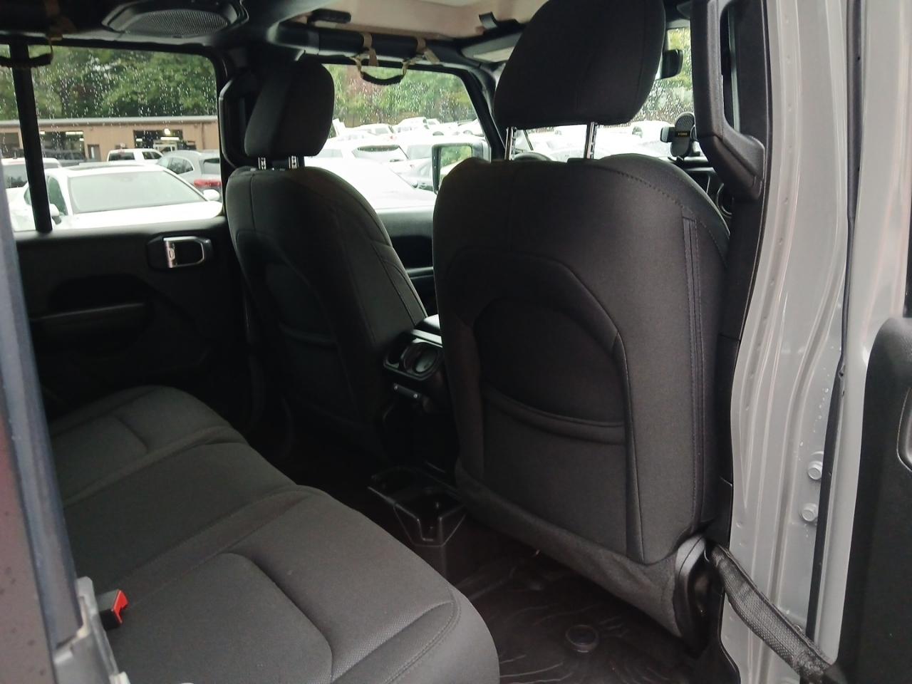 Jeep Wrangler Unlimited Sport 2022