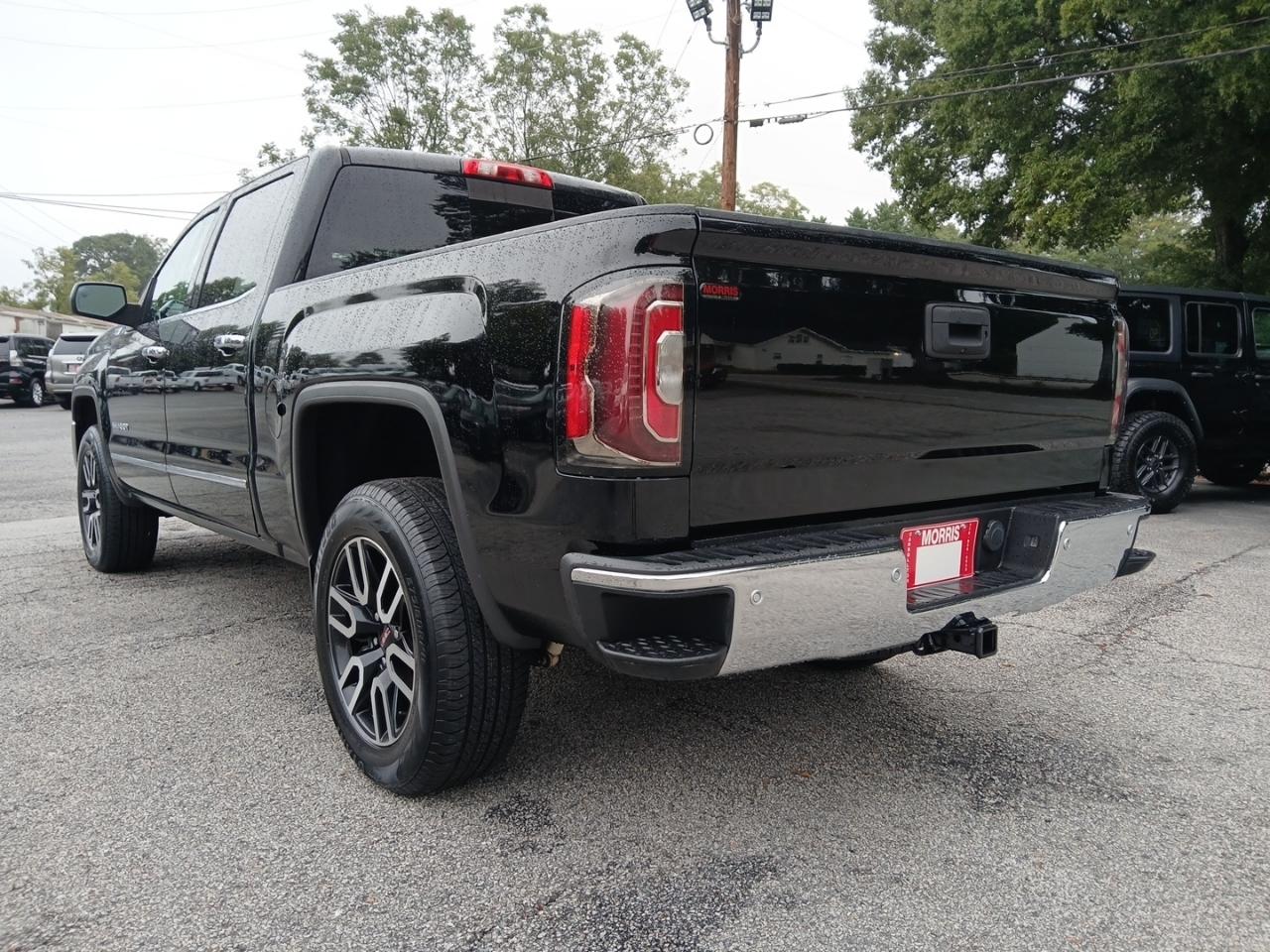 GMC Sierra 1500 4WD Crew Cab 147" SLT 2018