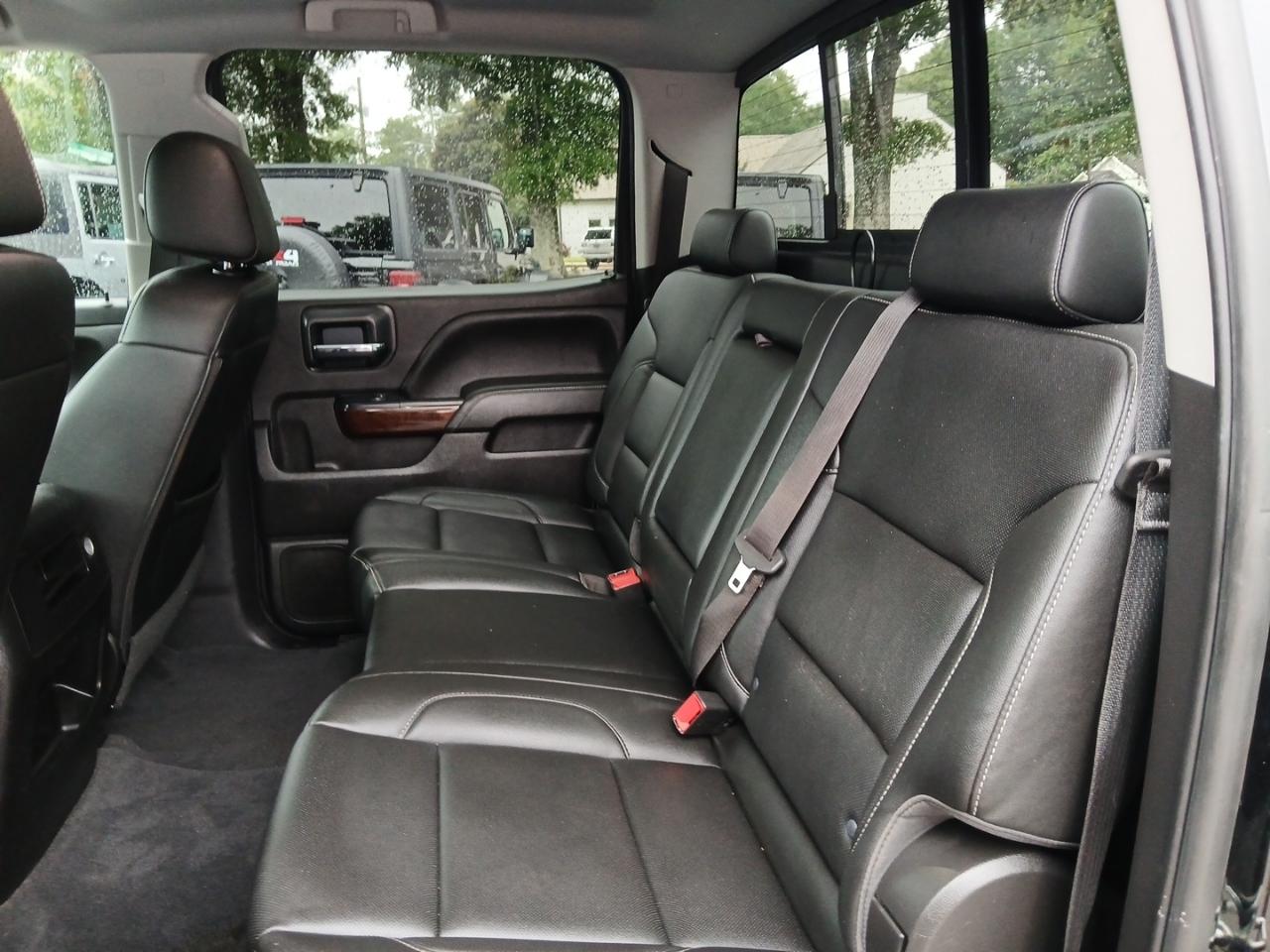 GMC Sierra 1500 4WD Crew Cab 147" SLT 2018