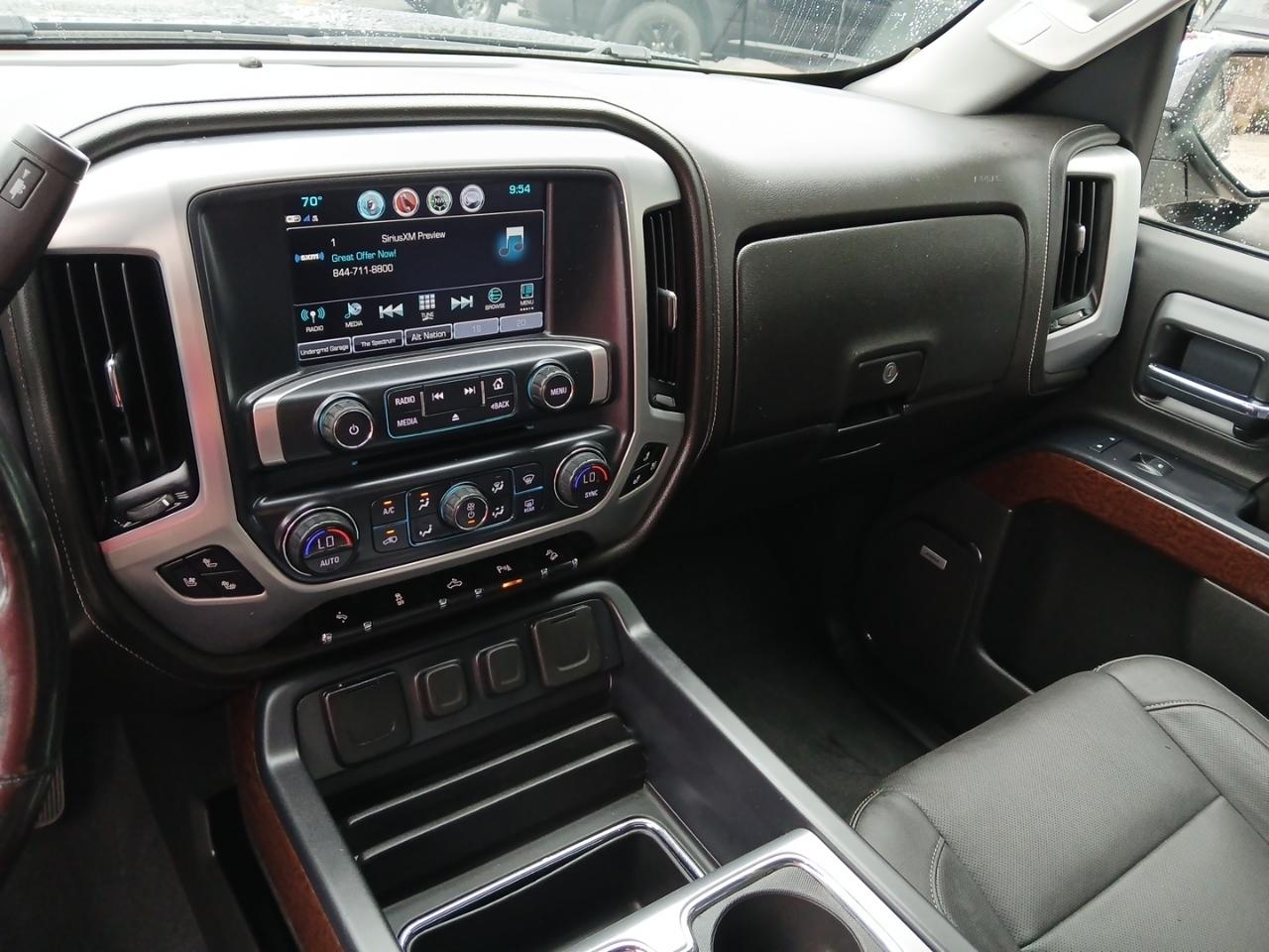 GMC Sierra 1500 4WD Crew Cab 147" SLT 2018