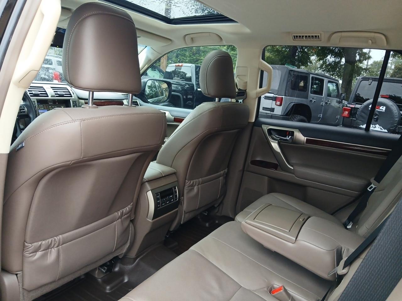 Lexus GX 460 Base 2018