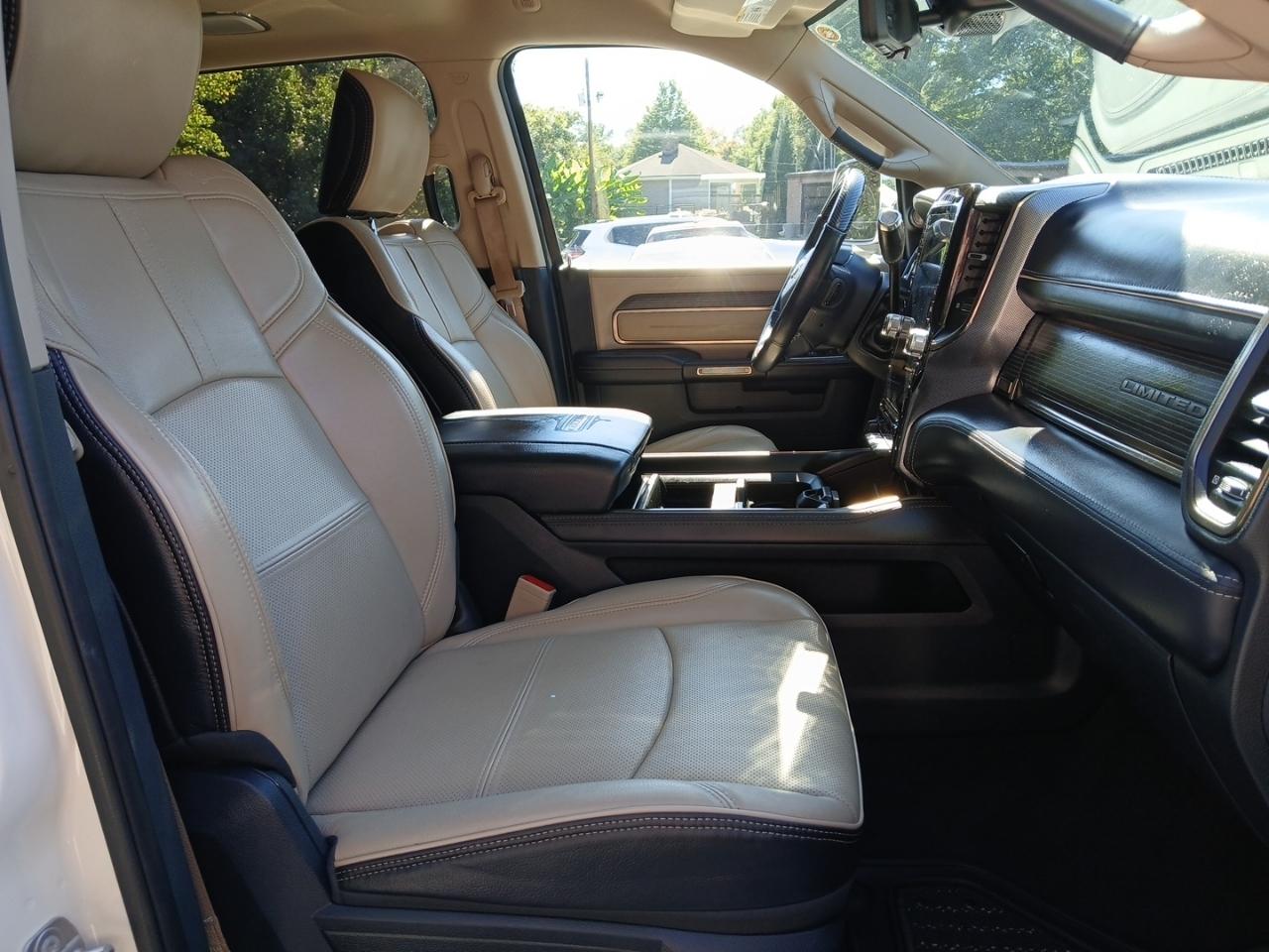 RAM 2500 Limited Mega Cab 4WD 2021