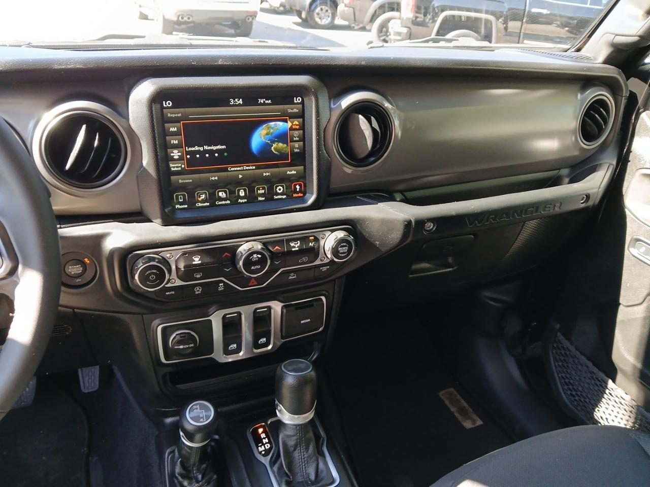 Jeep Wrangler Sport 2023