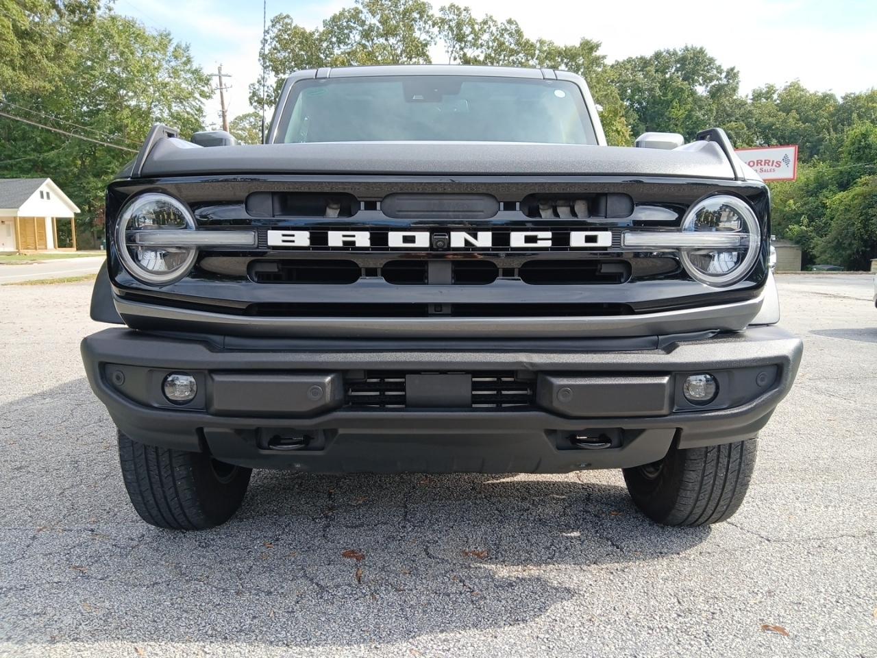 Ford Bronco Base 4-Door 2023