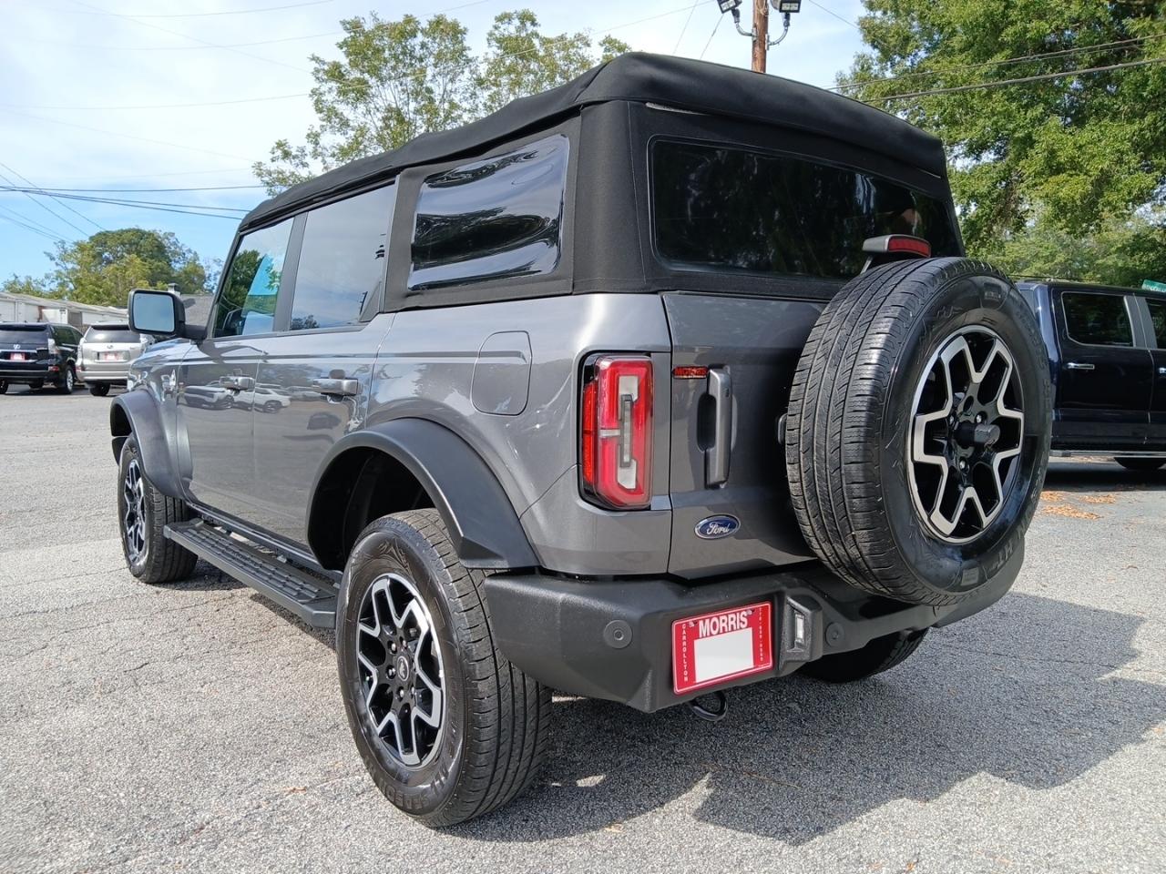 Ford Bronco Base 4-Door 2023