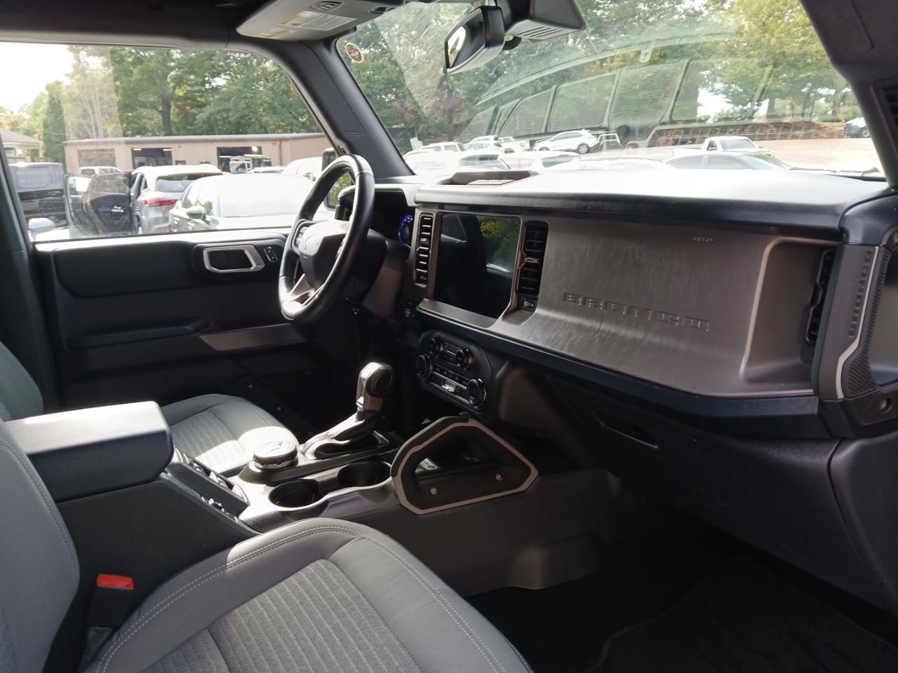 Ford Bronco Base 4-Door 2023