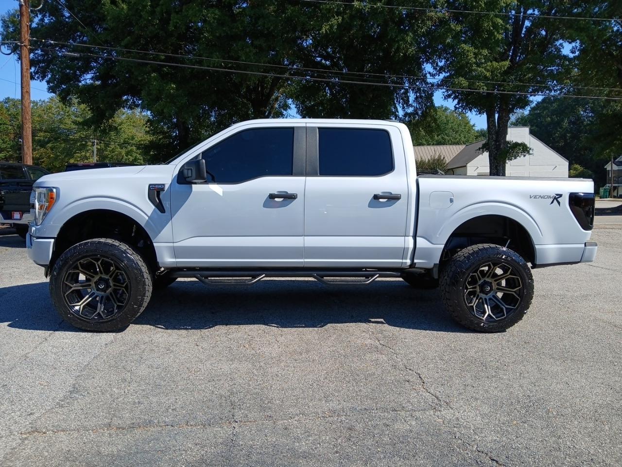 Ford F-150 4WD SuperCrew 145" STX 2021