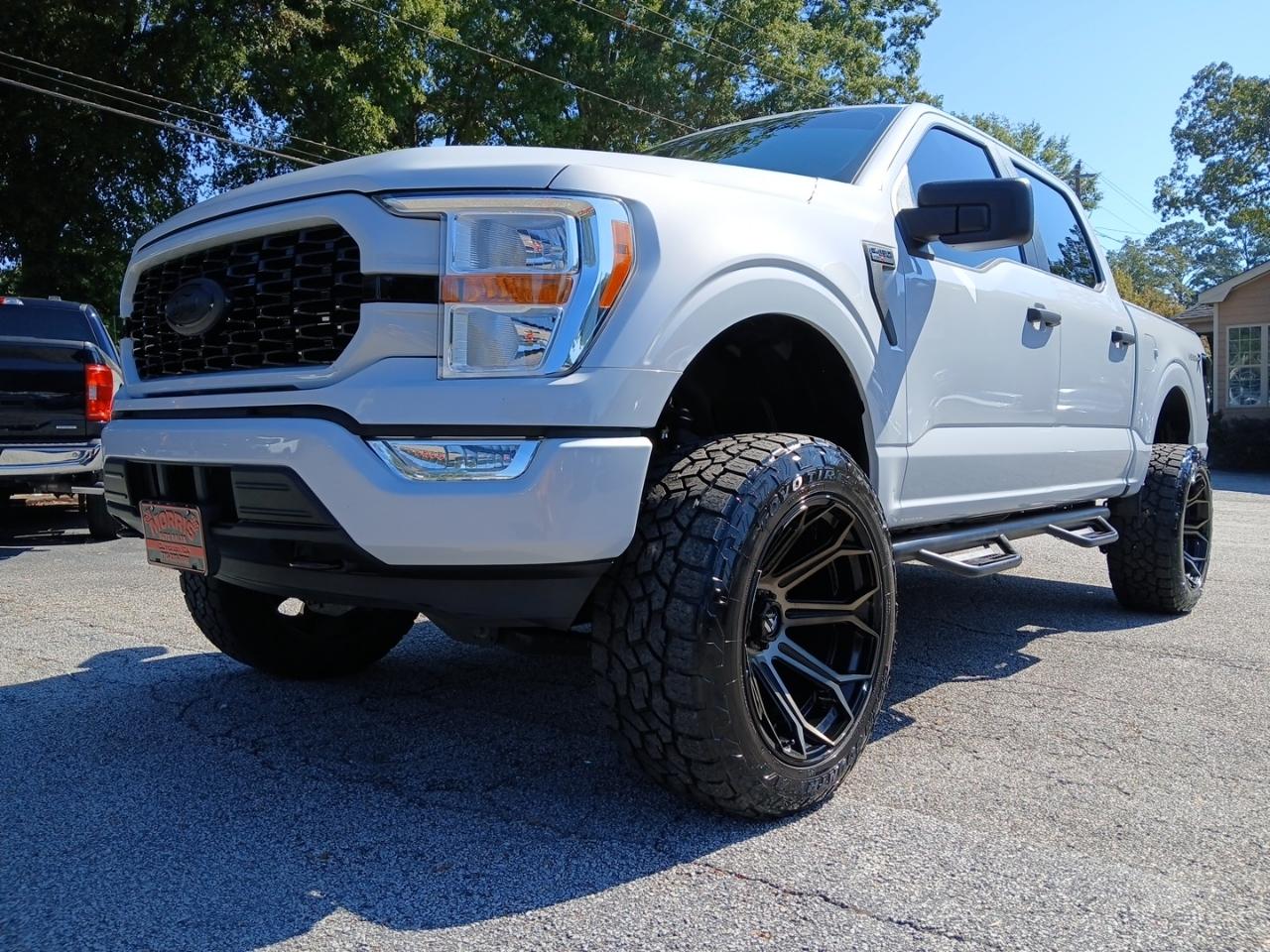 Ford F-150 4WD SuperCrew 145" STX 2021