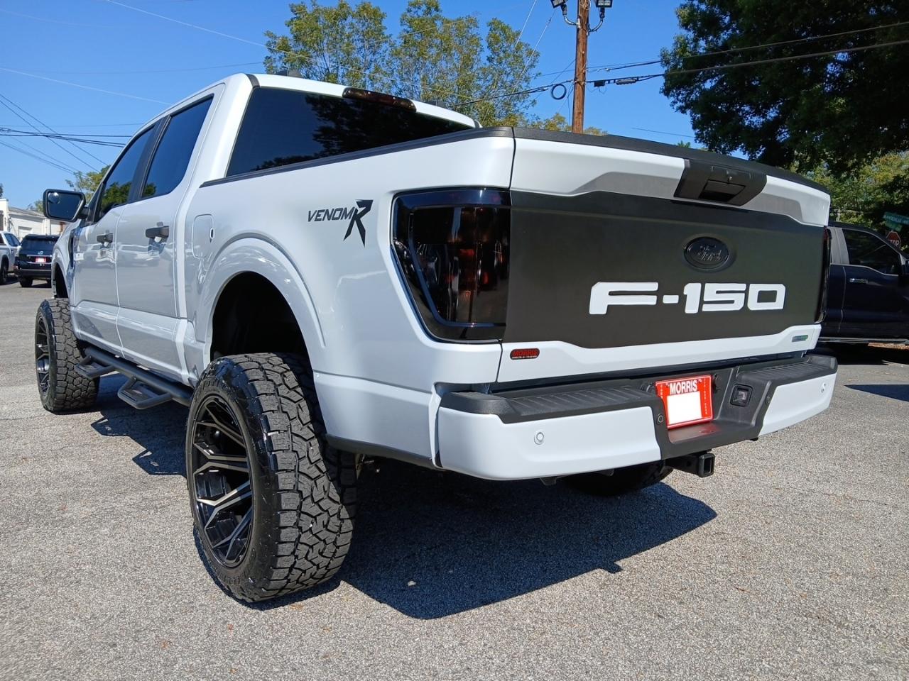 Ford F-150 4WD SuperCrew 145" STX 2021