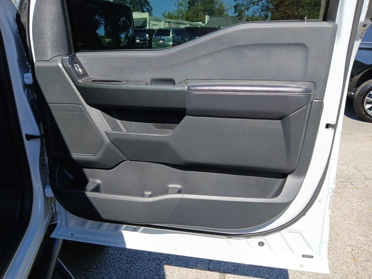 Ford F-150 4WD SuperCrew 145" STX 2021