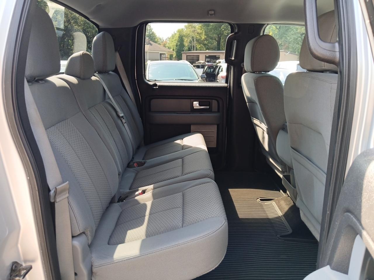 Ford F-150 2WD SuperCrew 145" XLT 2014