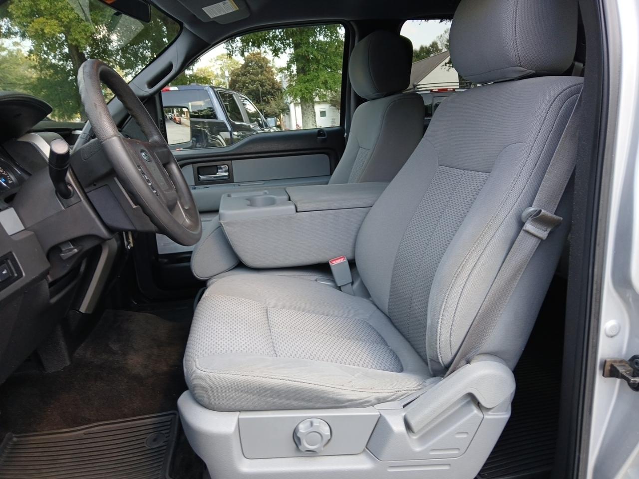 Ford F-150 2WD SuperCrew 145" XLT 2014