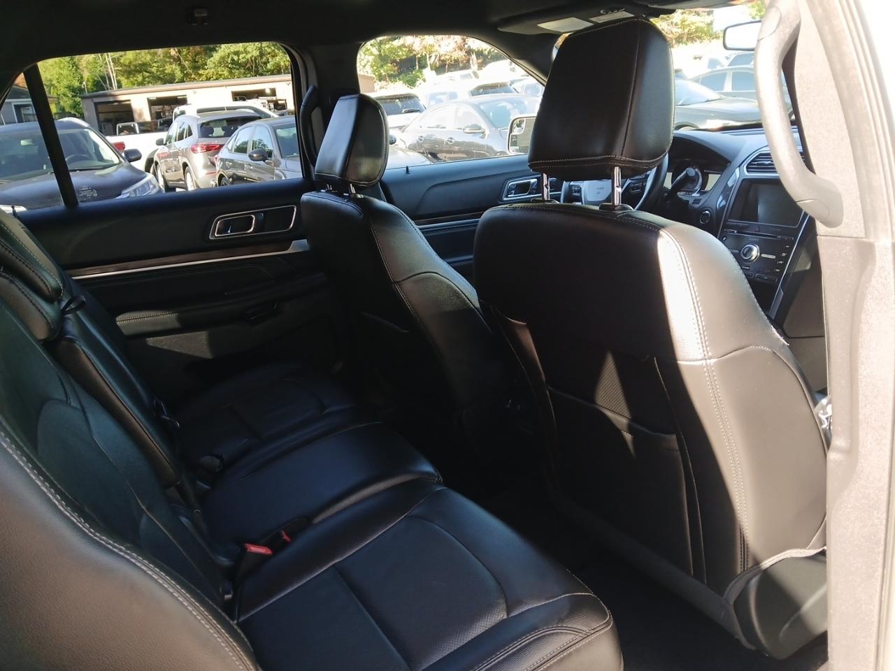 Ford Explorer Limited FWD 2018