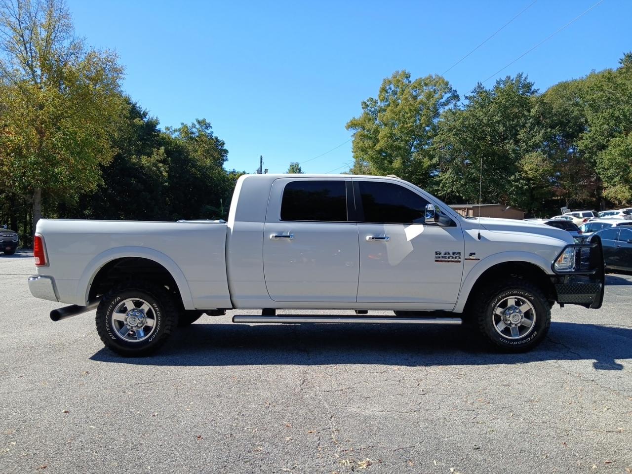 RAM 2500 Laramie Mega Cab 4WD 2017
