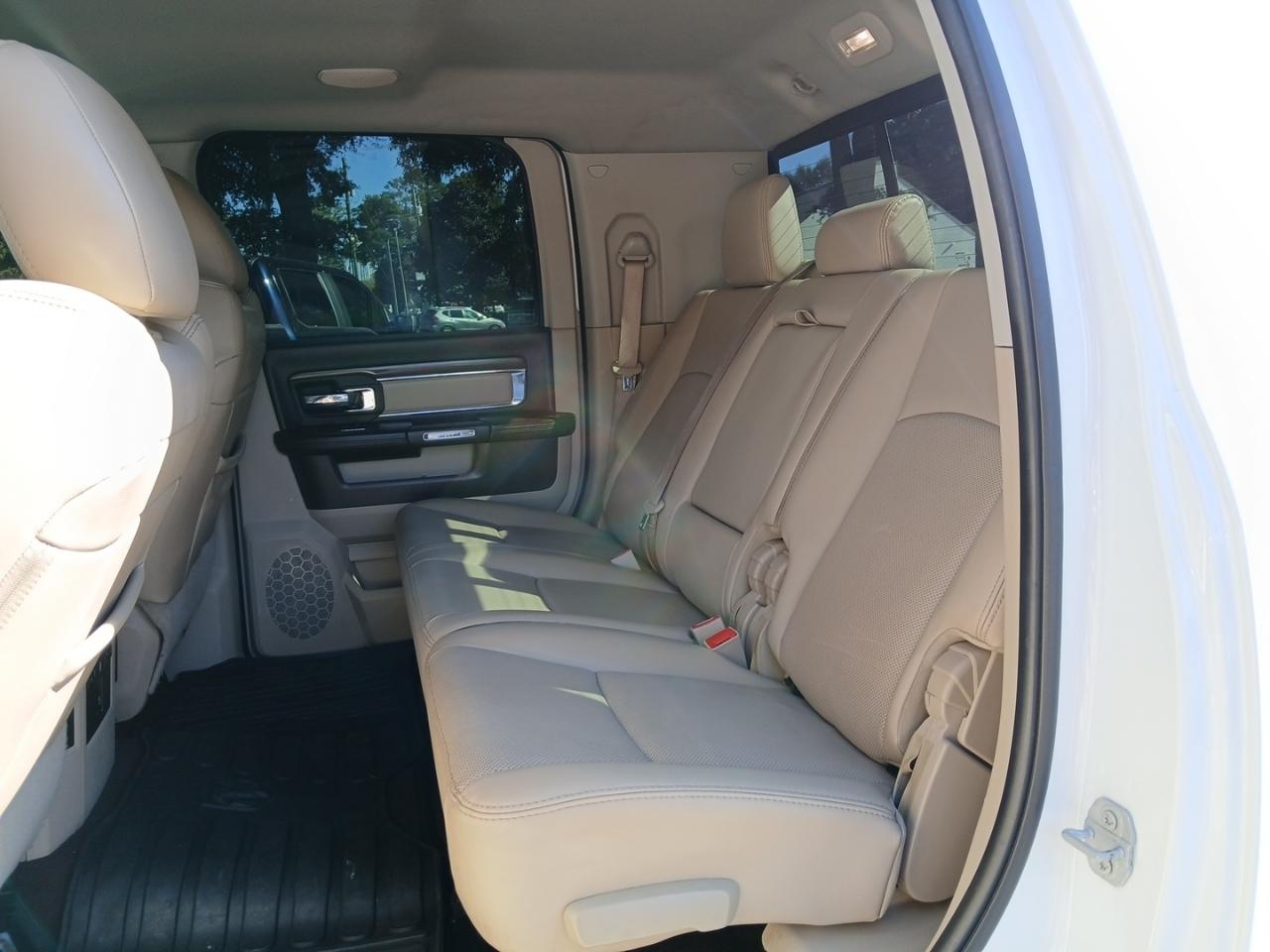 RAM 2500 Laramie Mega Cab 4WD 2017