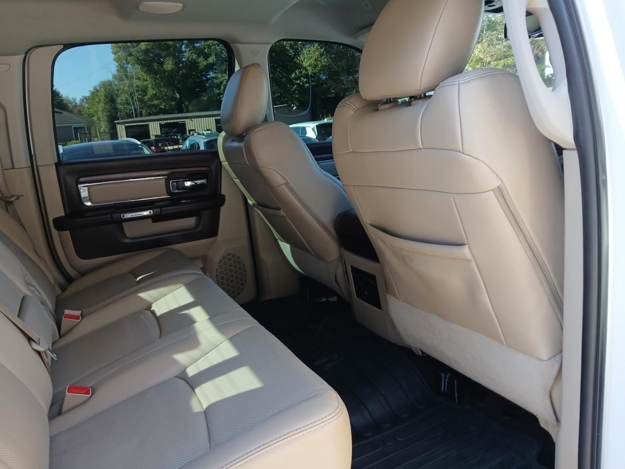 RAM 2500 Laramie Mega Cab 4WD 2017