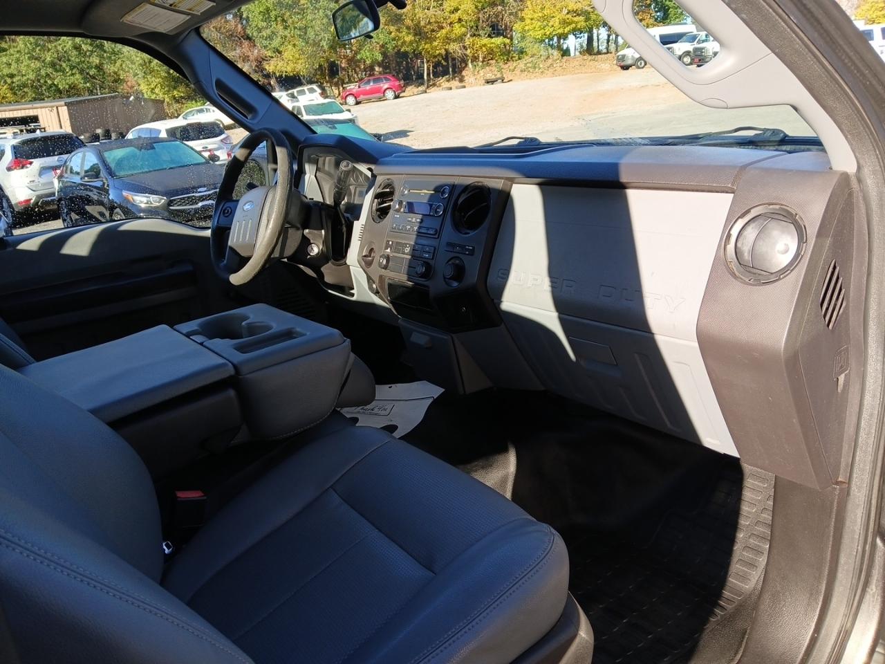 Ford F-250 SD XLT 2WD 2015