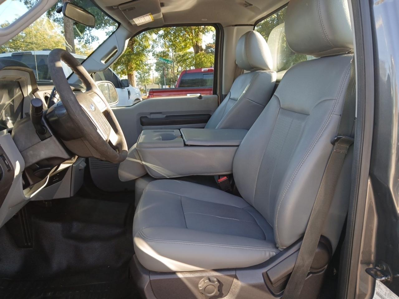 Ford F-250 SD XLT 2WD 2015
