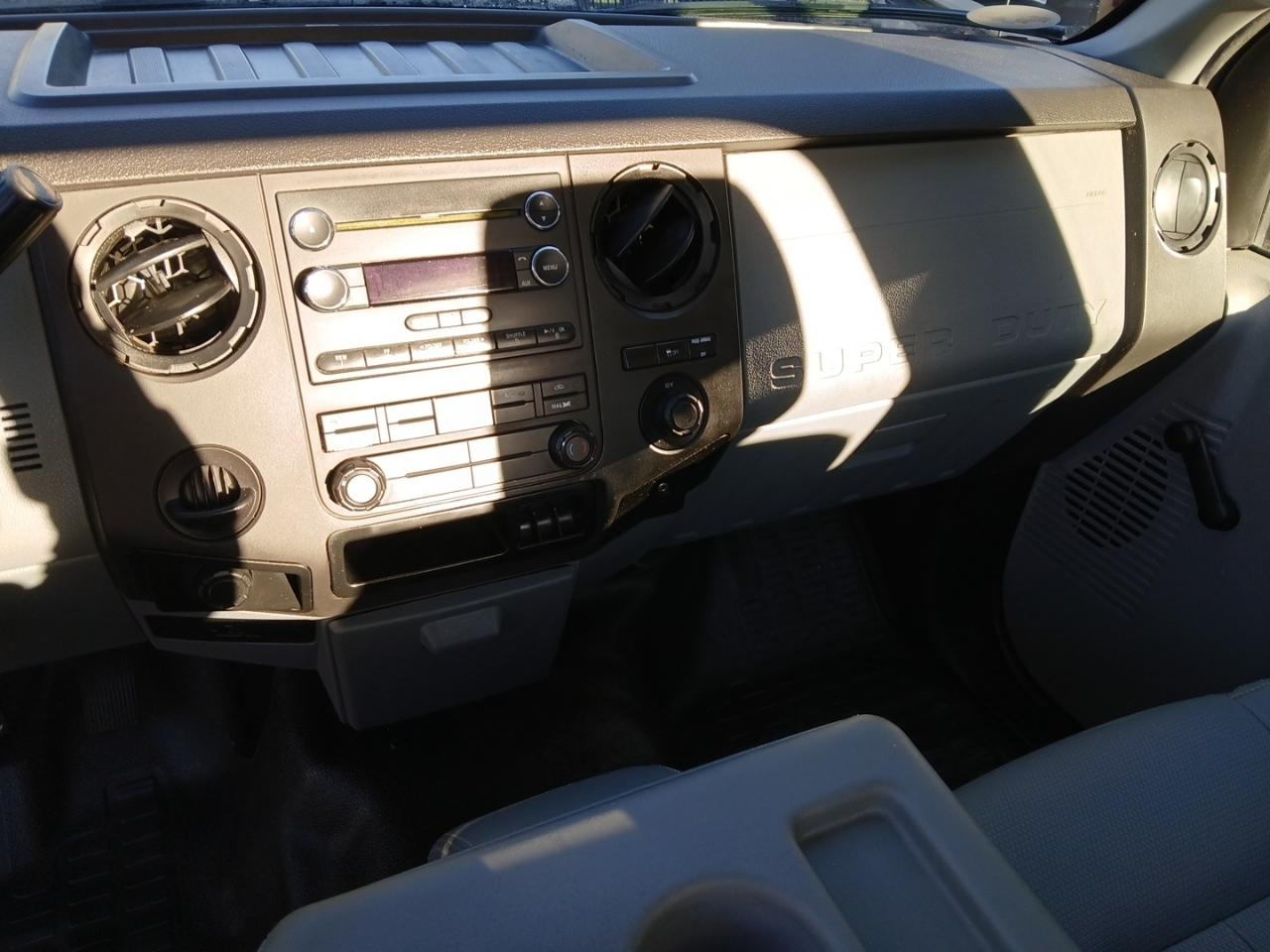Ford F-250 SD XLT 2WD 2015