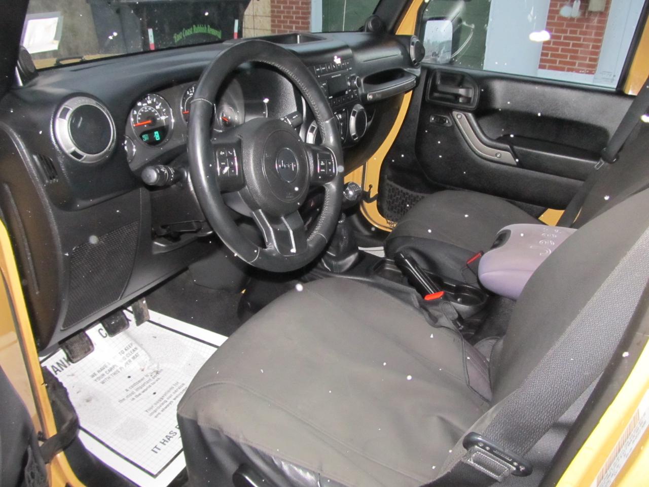 Jeep Wrangler Unlimited Sport 4WD 2014