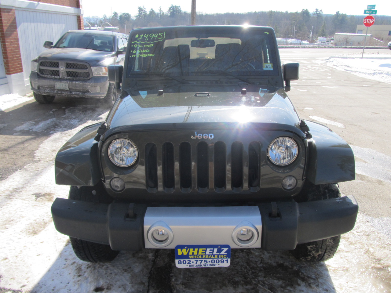 Jeep Wrangler Sahara 4WD 2015
