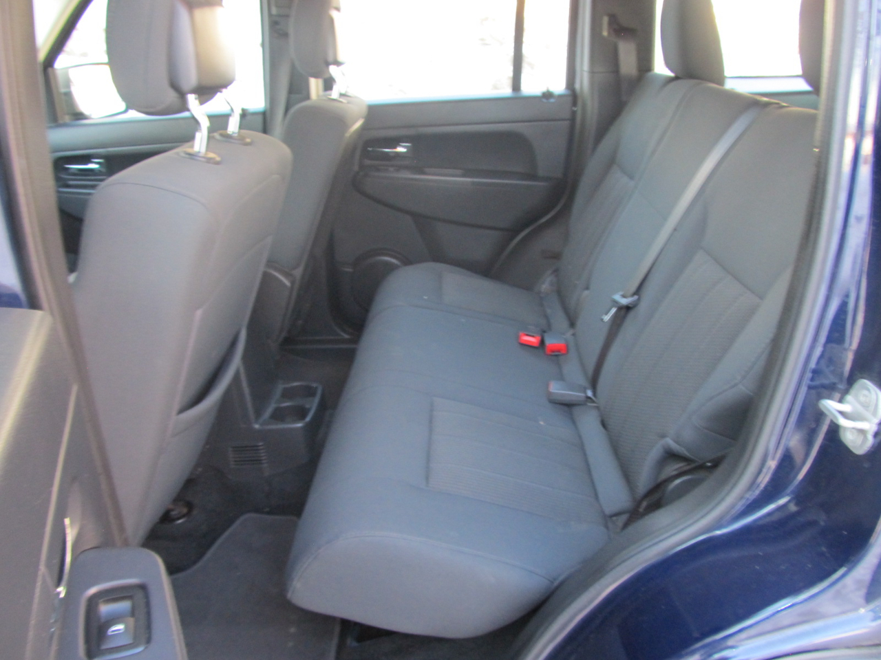 Jeep Liberty Sport 4WD 2012