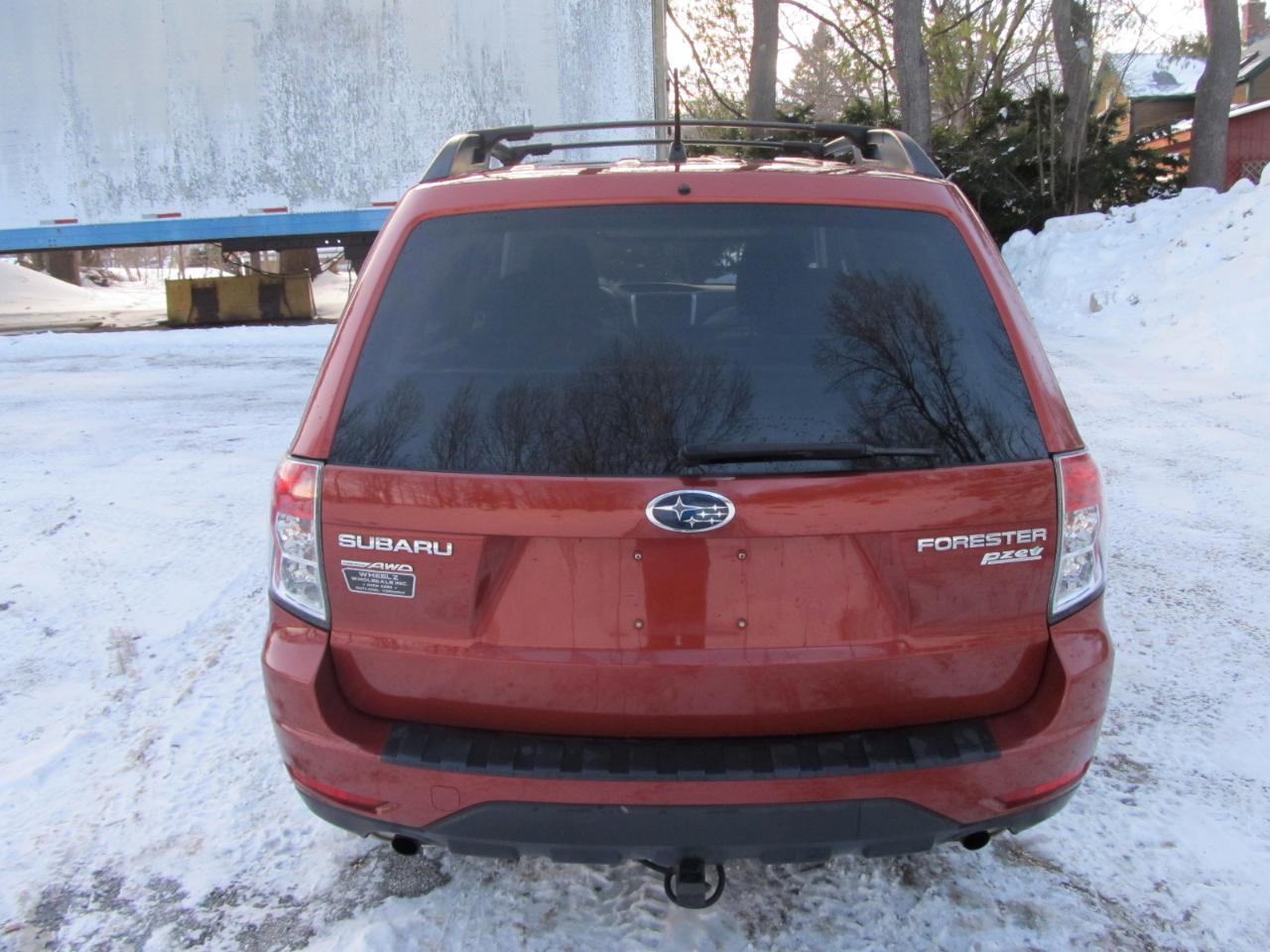 Subaru Forester 2.5X Premium 2010