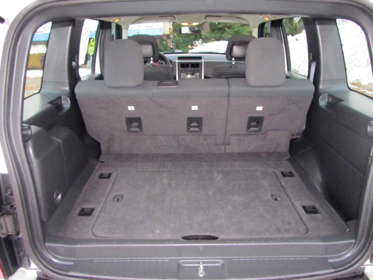 Jeep Liberty Sport 4WD 2012