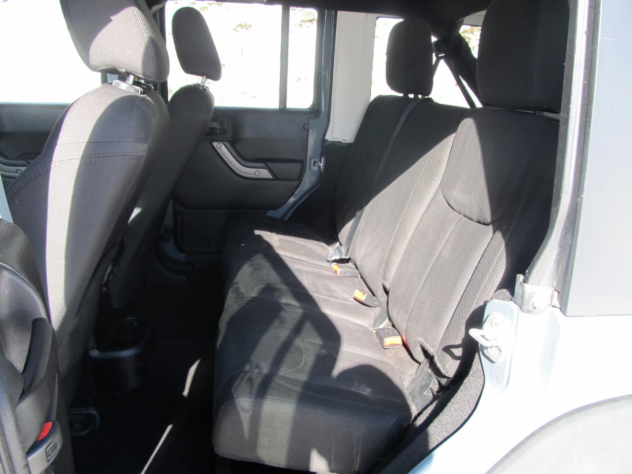 Jeep Wrangler Unlimited Sport 4WD 2015