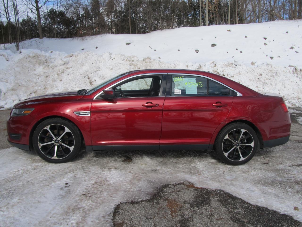 2015 Ford Taurus SEL AWD