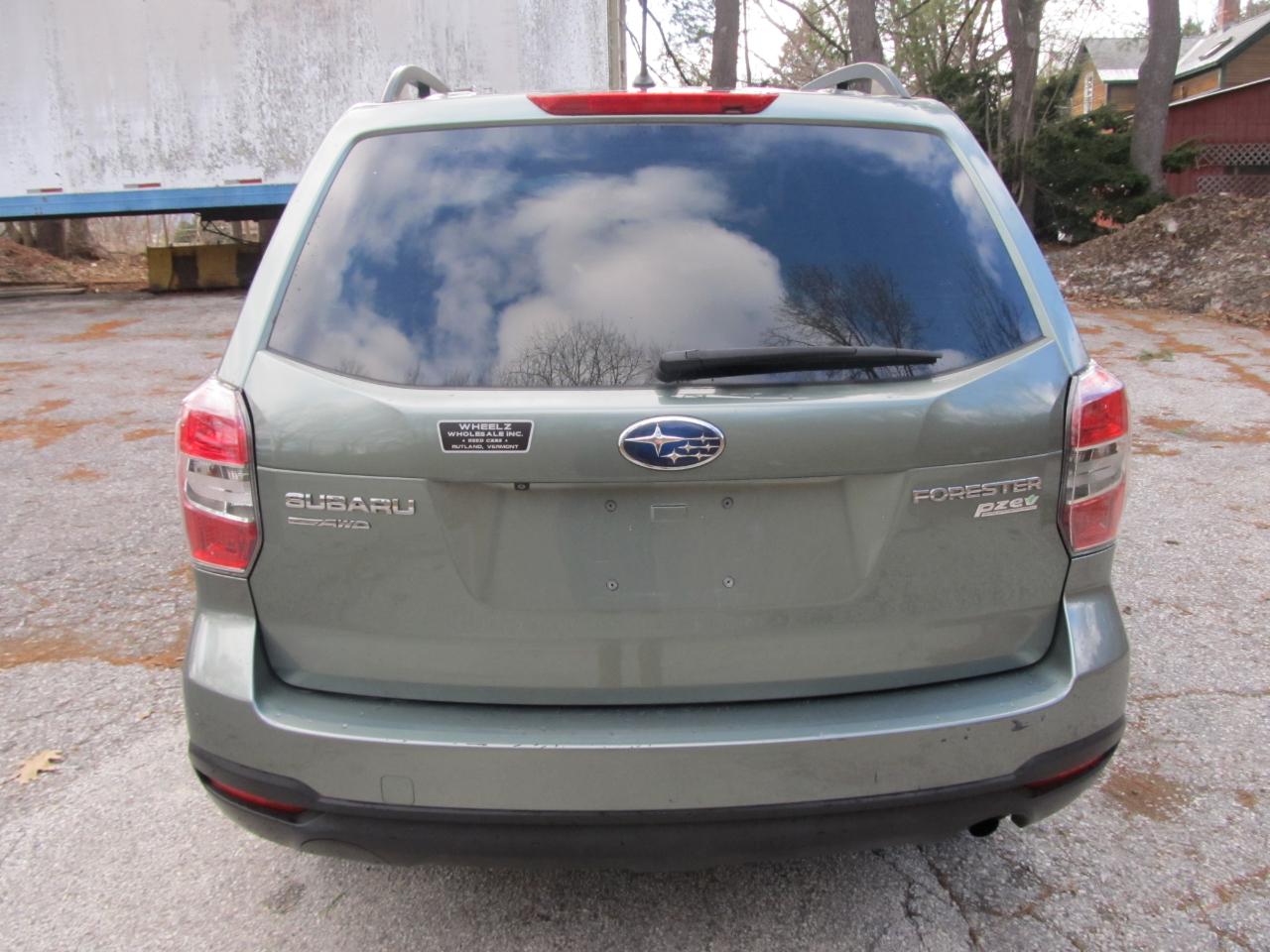 Subaru Forester 2.5i Premium 2015