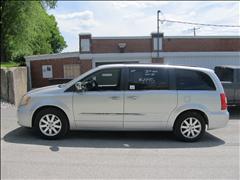 2012 Chrysler Town & Country 